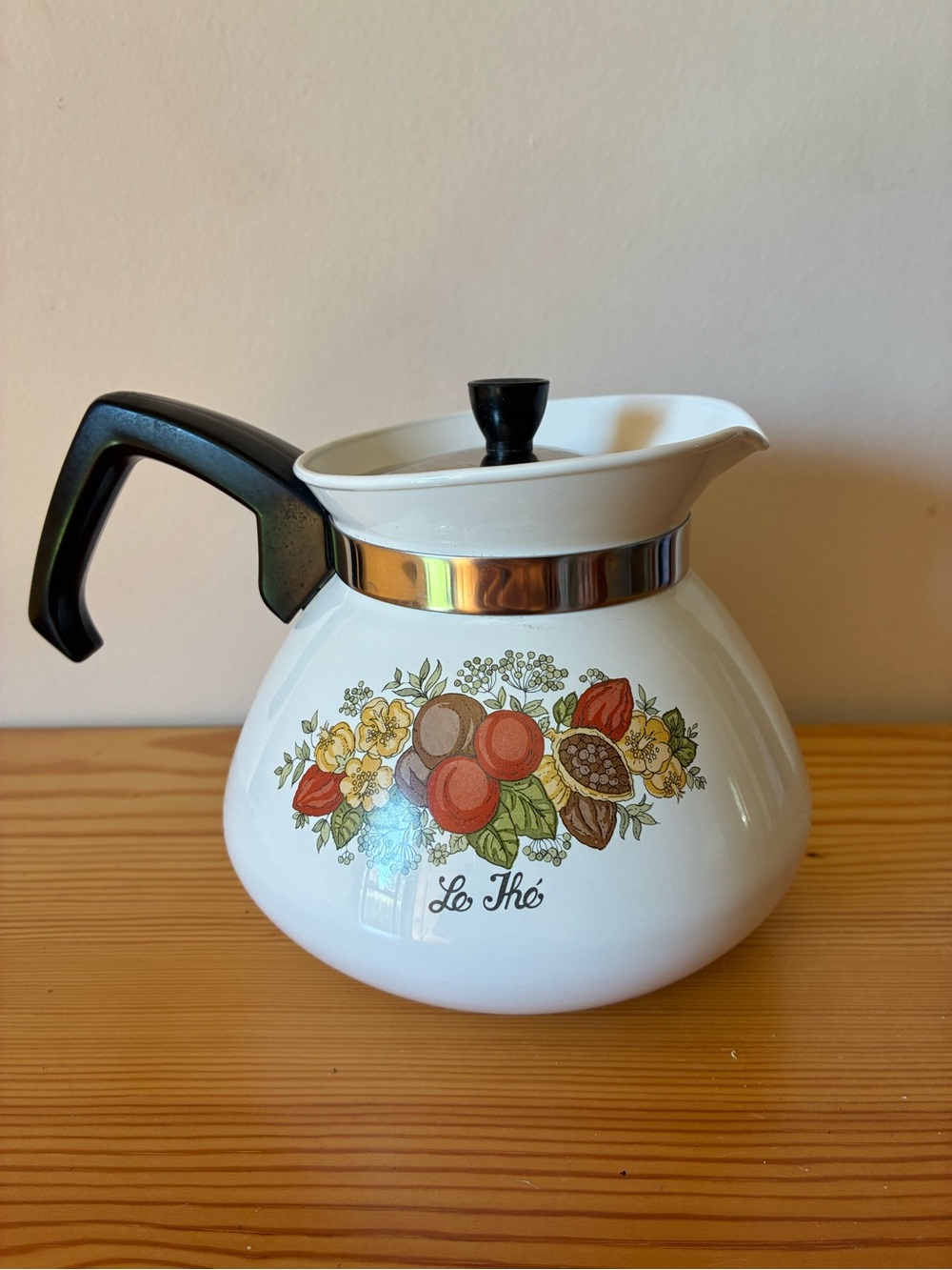"Vintage Corning Ware Spice of Life Teapot With Original Metal Infuser Basket
